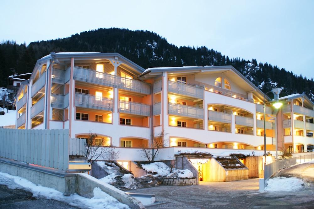 Al Sole Clubresidence Canazei Exterior foto